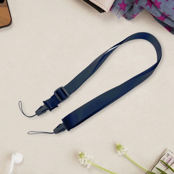 Anti-shake fan lanyard