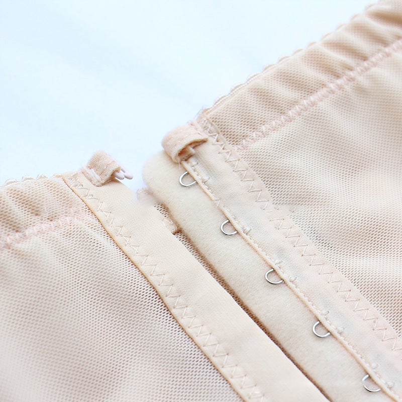 Belly-shaped shorts