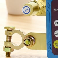 High-Current Smart Battery Disconnect Switch