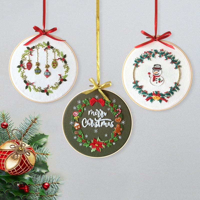 Christmas Embroidery Set