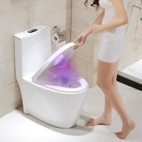 Smart sensor UV disinfection lamp