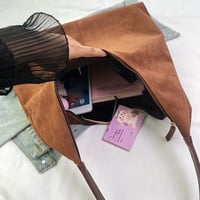 Pendlertasche aus Wildleder mit großem Fassungsvermögen