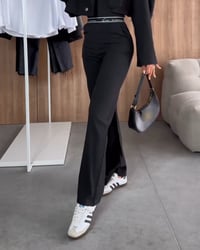 1_ef247f24-075e-4b4a-830f-e581e9d7b425