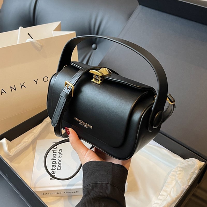 Trendige Mini-Quadrattasche