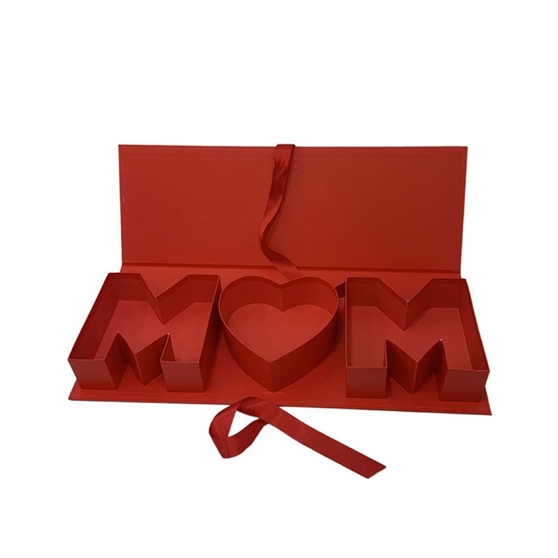 "MOM" Letter Rectangular Gift Box