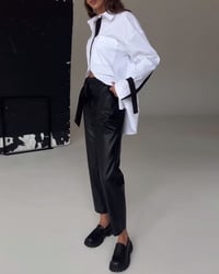 Koszula z kieszeniami i wstawkami kolorów