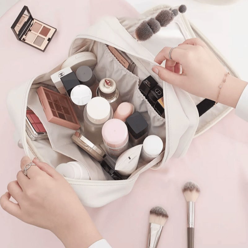 Large Capacity Portable Cosmetic Bag