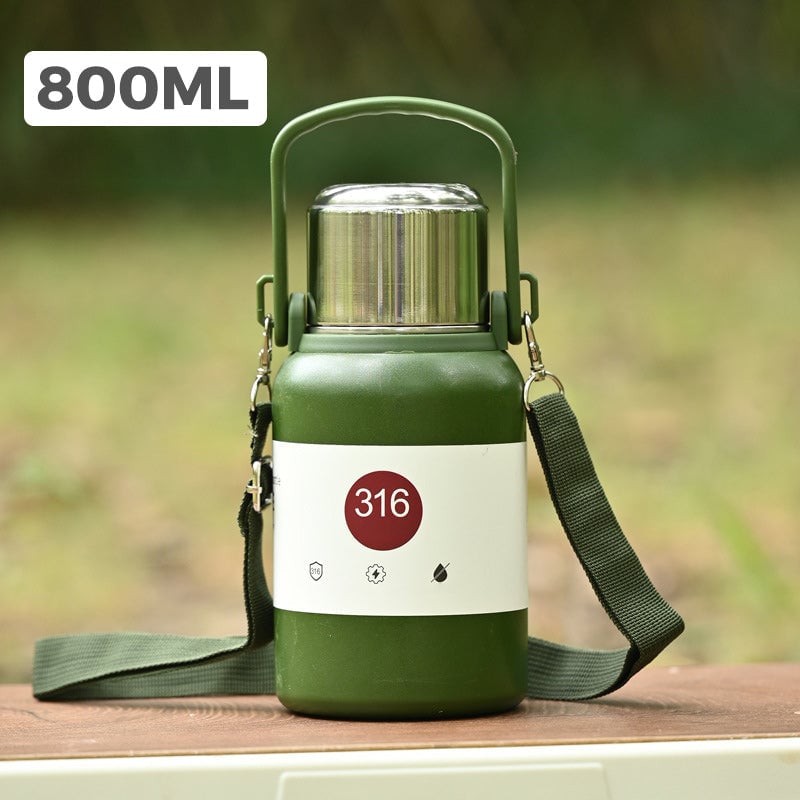 Tasse d'eau à rétention de chaleur de grand volume
