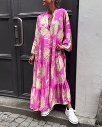 Robe patchwork ample imprimée à col en V et manches cloche
