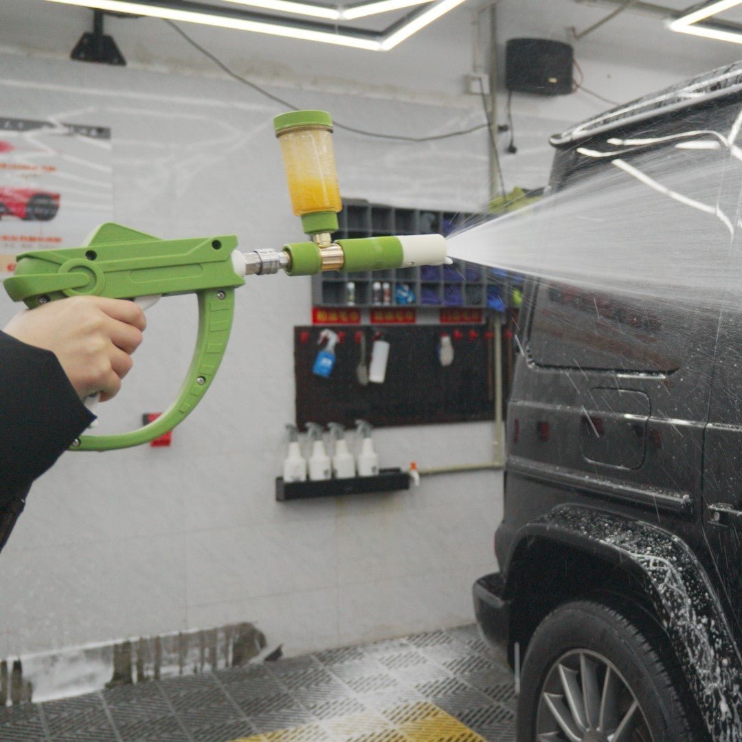 Quick-Connect High-Pressure Foam Cannon for Effortless Car Washing