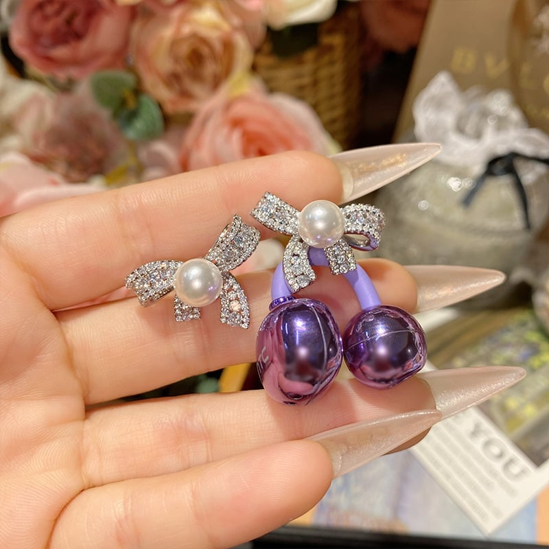 Bluetooth Headphones with Pearl Bow and Ear Clip