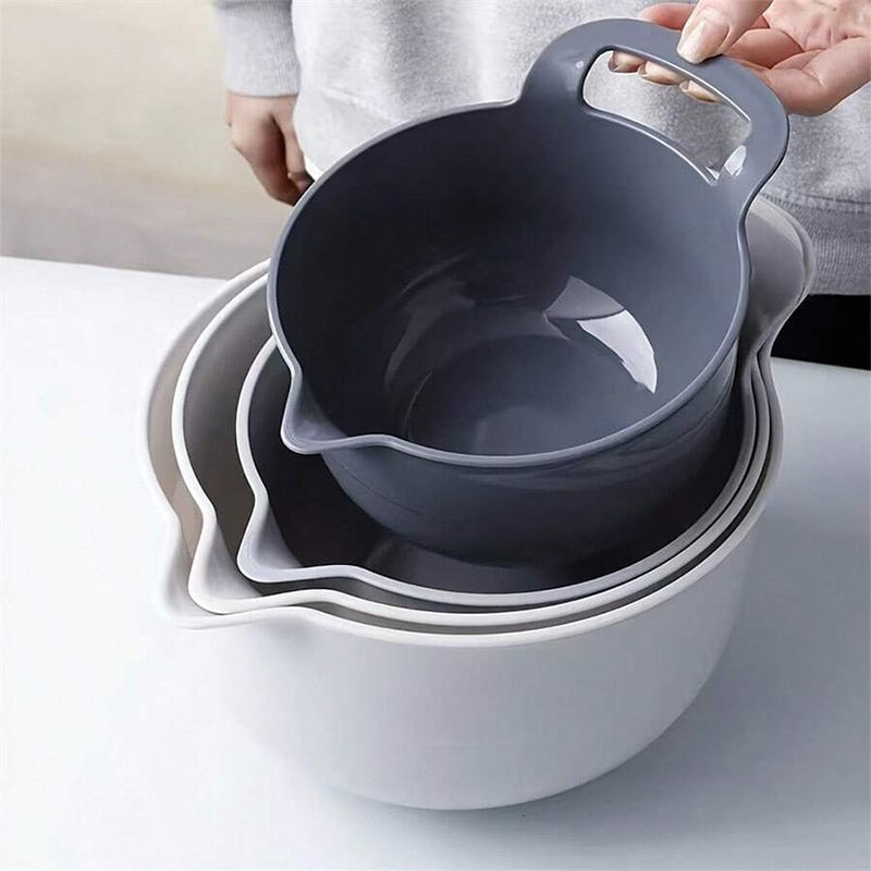 4 Piece Nesting Plastic Mixing Bowl Set