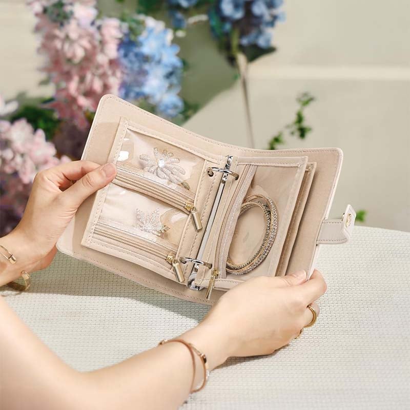 Étui de rangement de bijoux portable en cuir