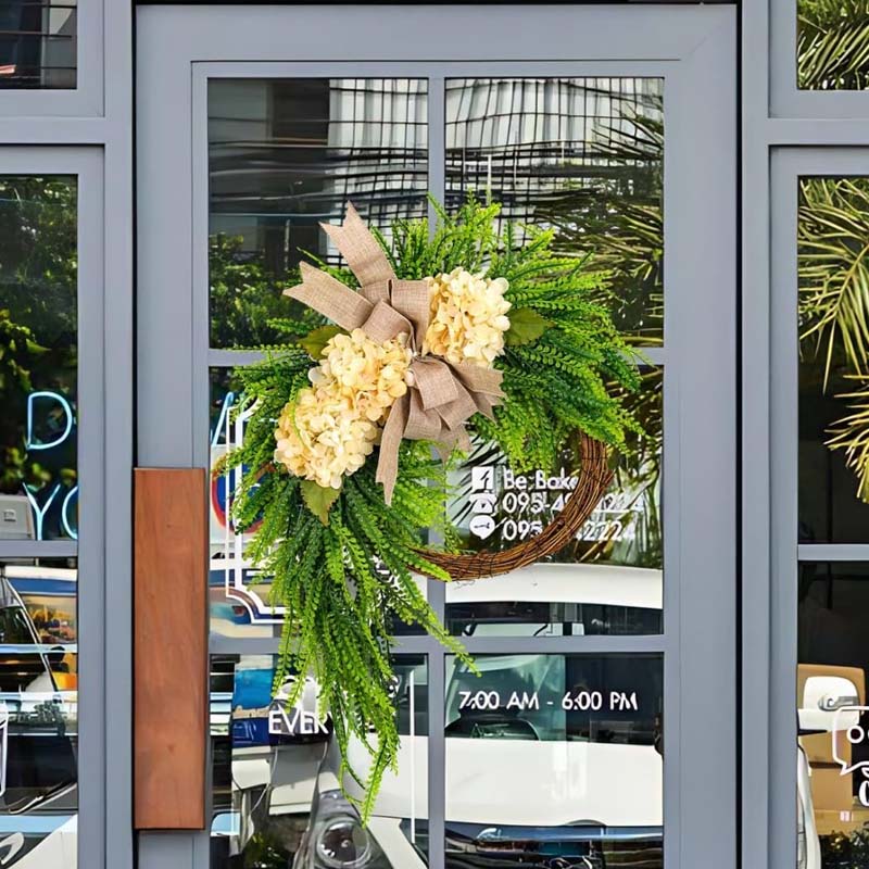 Garden-Style Hydrangea Wreath