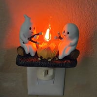 Geist Lagerfeuer Blinkendes Nachtlicht