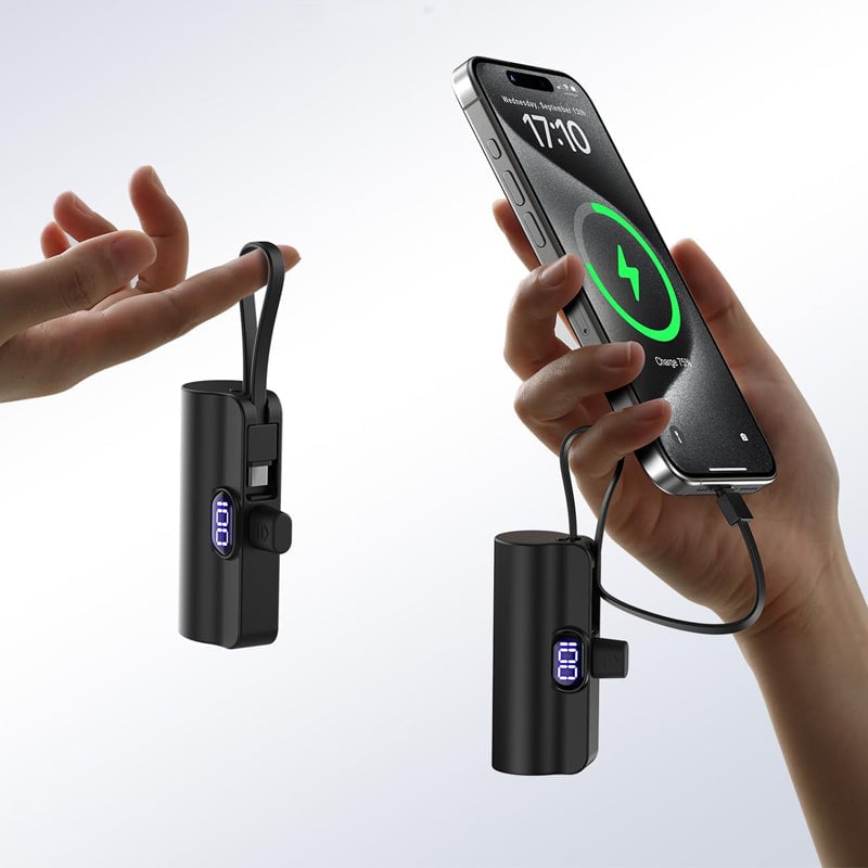 Mini Powerbank-Kapsel Mit Integriertem Ladekabel
