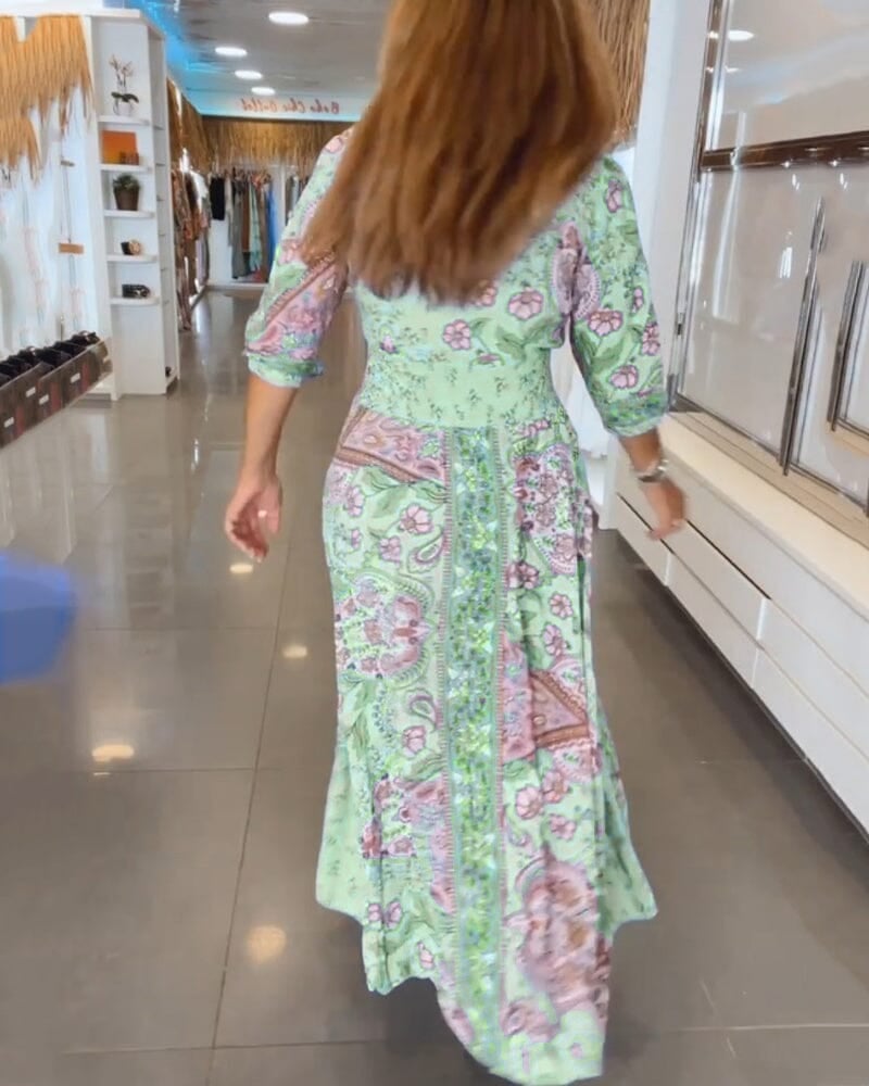 V-Neck Seven Sleeve Vacation Dress