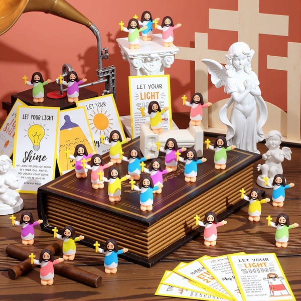 Glow in the Dark Mini Jesus Figurines with Bible verse Cards (5 pcs)