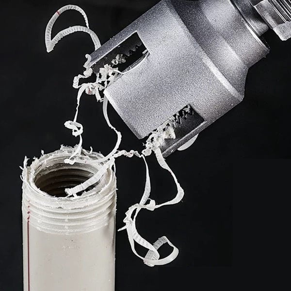 Integriertes Werkzeug für Innen- und Außengewinde