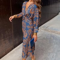 Robe élégante à manches longues et col en V imprimé vintage