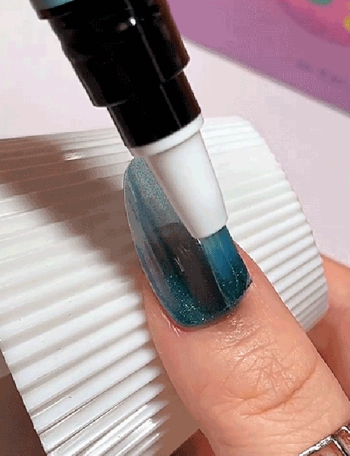 How to apply Insideefy quick-dry gel nail polish
