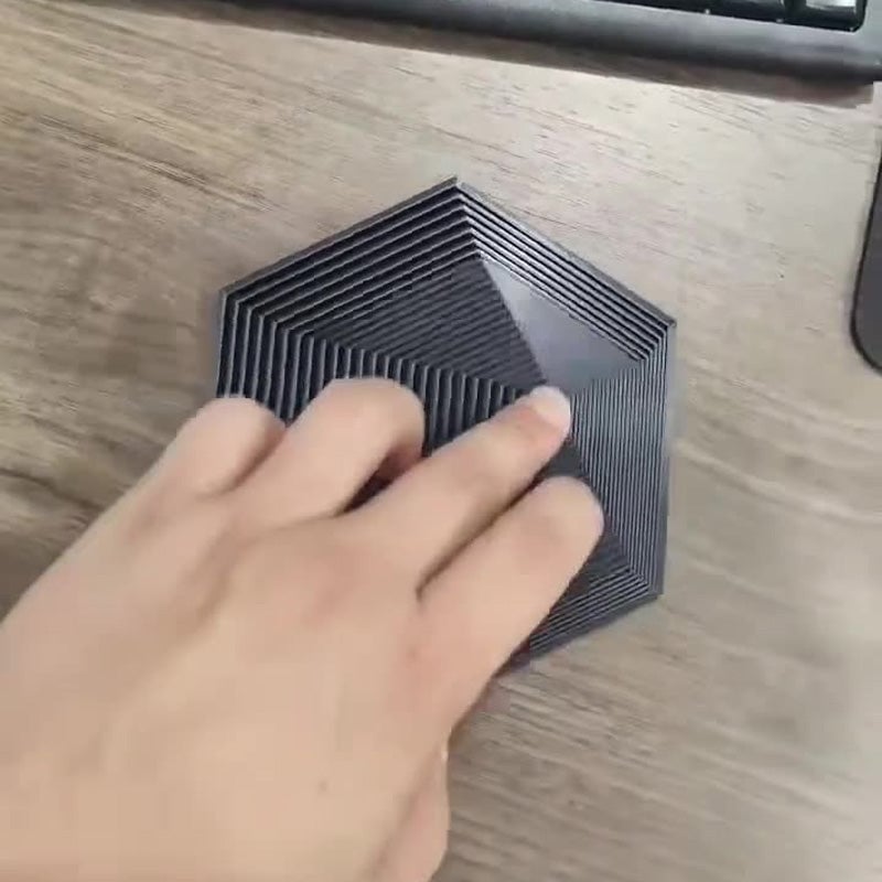 Esagono frattale di Fidget stampato in 3D
