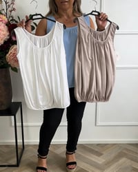 Bulit In Bra U-neck Casual Tank Top