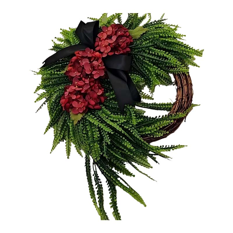 Garden-Style Hydrangea Wreath