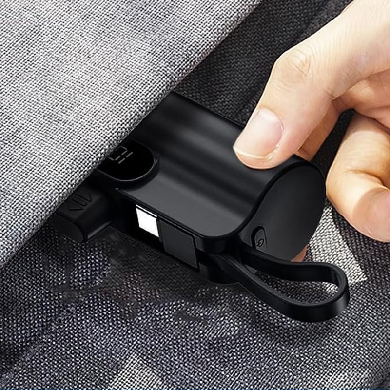 Mini Powerbank-Kapsel Mit Integriertem Ladekabel