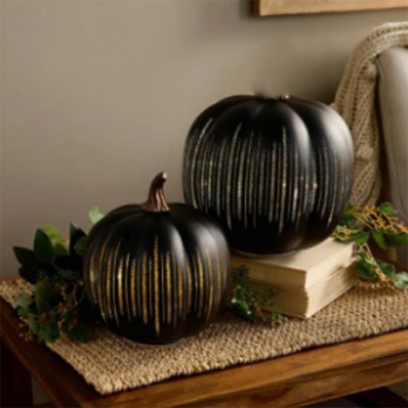 Leuchtender Kürbis für die Wohnraumdekoration