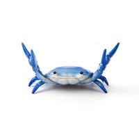 Creative weightlifting crab pen holder ornaments
