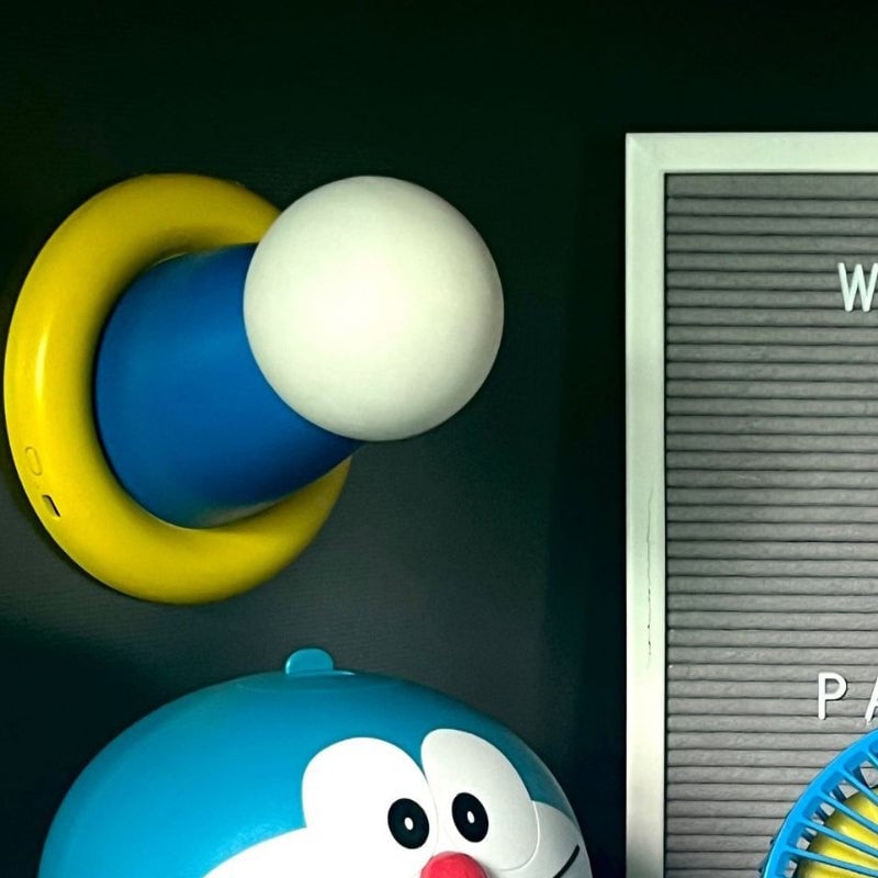 Extend round hand' small night light