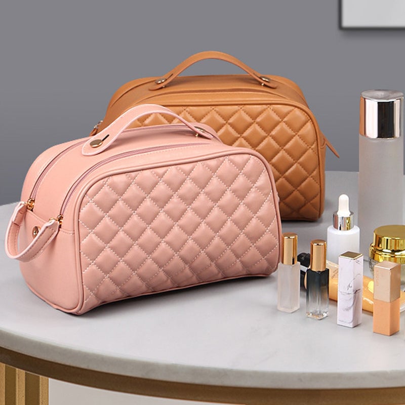 Gesteppte karierte Kosmetiktasche