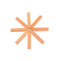 Solid wood insulating underlay