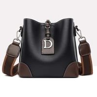 Nischen-Umhängetasche aus PU-Leder für Damen👜
