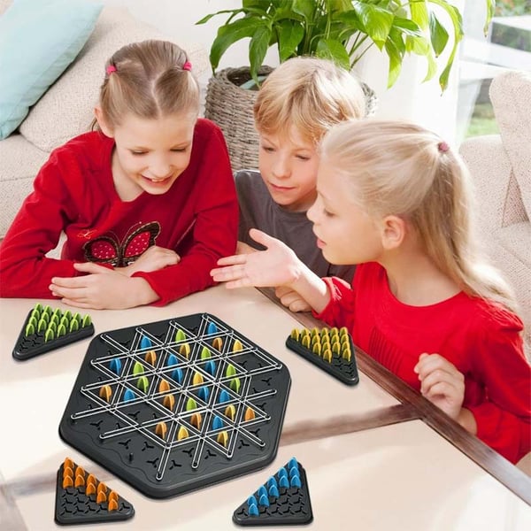 Gioco di scacchi a triangolo a catena, da 2 a 4 giocatori