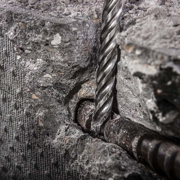 Vierschneidiger Exzenterbohrer